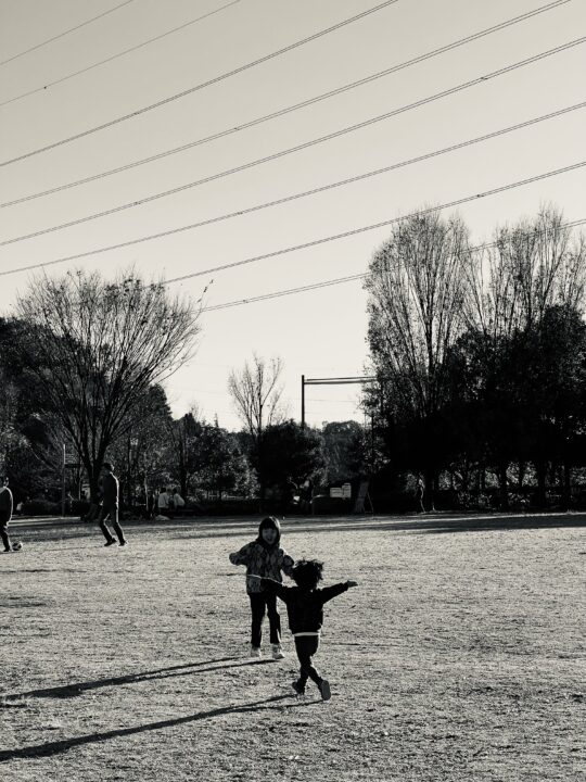 3コマ目：ハグしよっ！（ばんざいっ！）